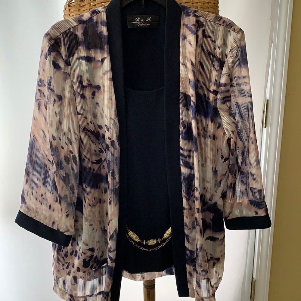 Navy blue and white blazer with built in navy blue tank.